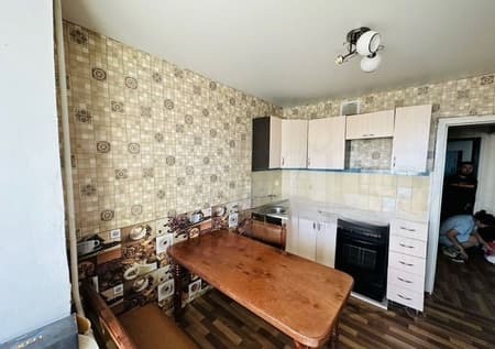 Продажа однокомнатной квартиры, 40 м², этаж 7 из 9. Фото 2