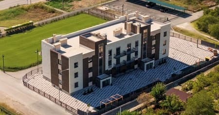 Продается однокомнатная квартира, 43.9 м², этаж 1 из 3. Фото 1