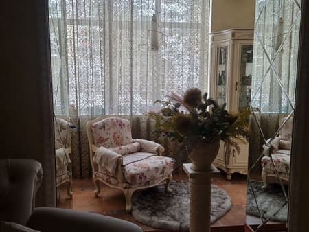 Объявление о продаже трехкомнатной квартиры, 141 м², этаж 1 из 7. Фото 1