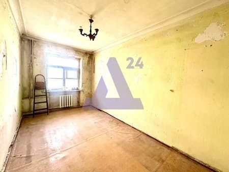 Продажа трехкомнатной квартиры, 75 м², этаж 2 из 3. Фото 1