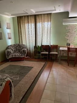 Объявление о продаже трехкомнатной квартиры, 81 м², этаж 4 из 4. Фото 1