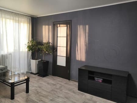 Продать двухкомнатную квартиру, 43.1 м², этаж 2 из 4. Фото 1