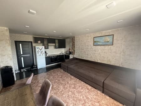Продам однокомнатную квартиру, 40 м², этаж 1 из 9. Фото 1