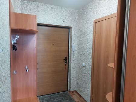 Продаем однокомнатную квартиру, 32.7 м², этаж 8 из 17. Фото 1