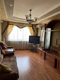 Сдам трехкомнатную квартиру, 80 м², этаж 9 из 10. Фото 1