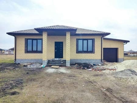 дом, 142 м², 10 соток