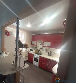 Продается трехкомнатная квартира, 62.8 м², этаж 3 из 5. Фото 1