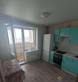 Аренда однокомнатной квартиры, 36 м², этаж 8 из 10. Фото 1