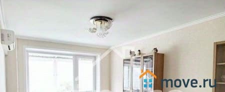 Продаем трехкомнатную квартиру, 57.6 м², этаж 3 из 5. Фото 1