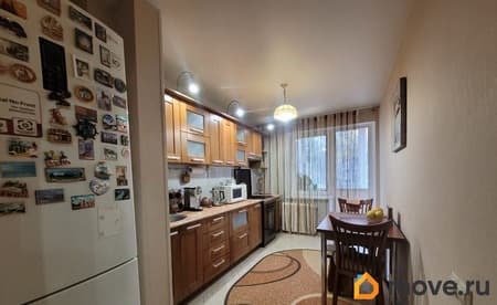 Купить трехкомнатную квартиру, 68 м², этаж 1 из 10. Фото 4