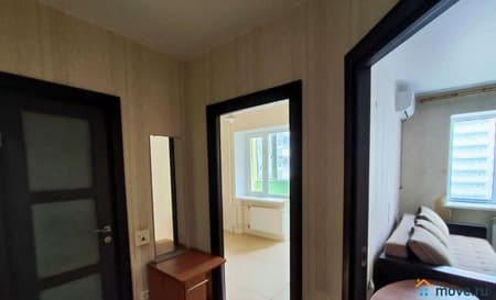 Продается однокомнатная квартира, 35 м², этаж 10 из 18. Фото 1