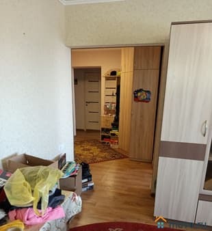 Продается трехкомнатная квартира, 72 м², этаж 10 из 10. Фото 2