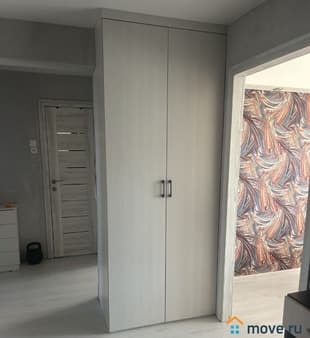 Продается трехкомнатная квартира, 66 м², этаж 2 из 5. Фото 1
