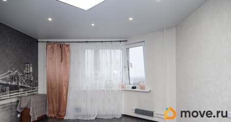 Продаем двухкомнатную квартиру, 60 м², этаж 8 из 17. Фото 1