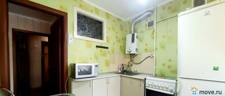 Снять двухкомнатную квартиру, 45 м², этаж 3 из 5. Фото 2