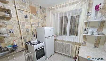 Сдается двухкомнатная квартира, 43 м², этаж 3 из 5. Фото 1