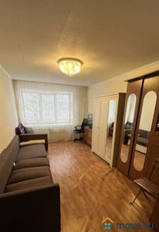 Объявление о продаже двухкомнатной квартиры, 45 м², этаж 3 из 5. Фото 1