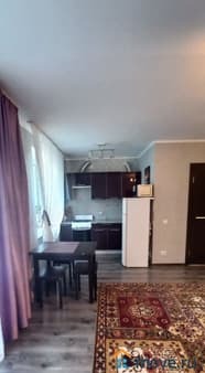Аренда двухкомнатной квартиры на сутки, 44.8 м², этаж 2 из 5. Фото 1