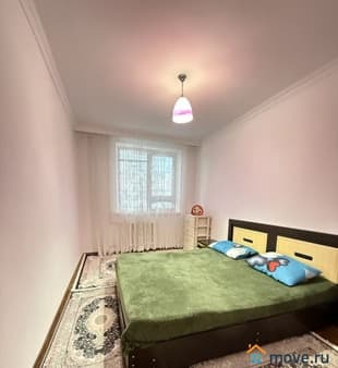 Продам трехкомнатную квартиру, 67 м², этаж 3 из 5. Фото 1