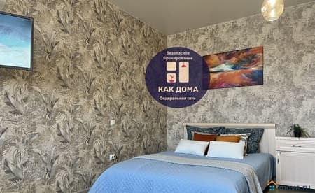 Сдам в аренду посуточно однокомнатную квартиру, 50 м², этаж 10 из 17. Фото 1