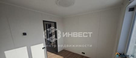 Продается четырехкомнатная квартира, 61.1 м², этаж 3 из 5. Фото 1