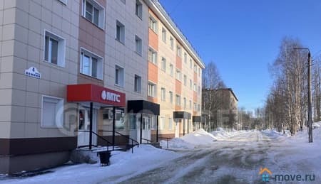 Продаем торговое помещение, 75 м², этаж 1 из 4. Фото 1