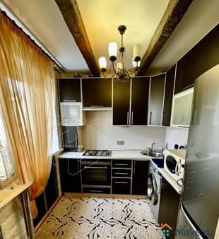 Купить трехкомнатную квартиру, 53.5 м², этаж 3 из 5. Фото 2