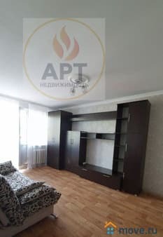Снять однокомнатную квартиру, 30 м², этаж 4 из 5. Фото 1