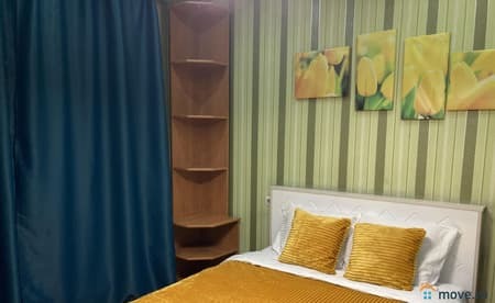 Снять двухкомнатную квартиру на сутки, 50 м², этаж 4 из 5. Фото 1