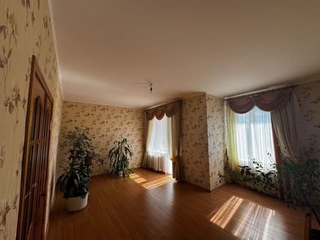 3-комн. квартира, 82.5 м²