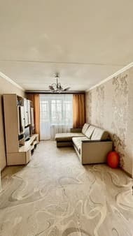 3-комн. квартира, 49.8 м²