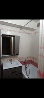 Купить однокомнатную квартиру, 42 м², этаж 1 из 5. Фото 4