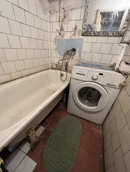 Продаем трехкомнатную квартиру, 58 м², этаж 1 из 5. Фото 3
