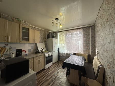 Продается двухкомнатная квартира, 48.5 м², этаж 4 из 5. Фото 2