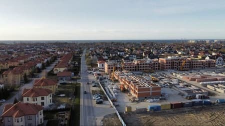 Продать двухкомнатную квартиру, 50.2 м², этаж 2 из 4. Фото 2