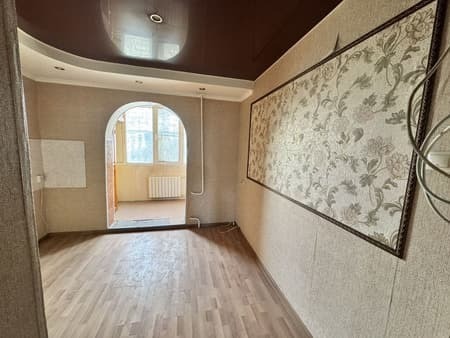 Продам трехкомнатную квартиру, 66.9 м², этаж 1 из 9. Фото 1