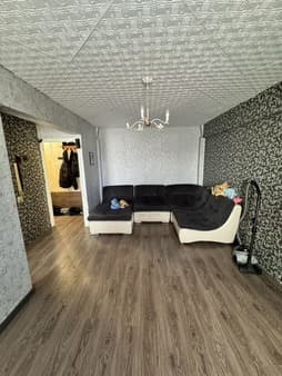 Снять двухкомнатную квартиру, 48 м², этаж 4 из 5. Фото 1
