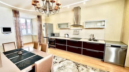 Продажа четырехкомнатной квартиры, 140 м², этаж 4 из 10. Фото 4