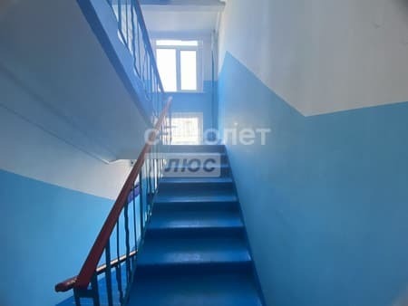 Продажа трехкомнатной квартиры, 56 м², этаж 5 из 5. Фото 1