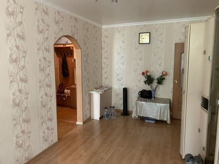 Продам трехкомнатную квартиру, 55 м², этаж 2 из 3. Фото 3