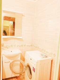 Продажа трехкомнатной квартиры, 64 м², этаж 8 из 9. Фото 1