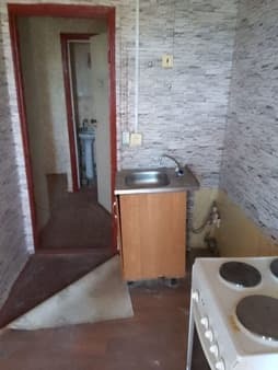 Продажа двухкомнатной квартиры, 42.5 м², этаж 2 из 5. Фото 3