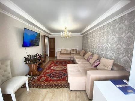 Объявление о продаже трехкомнатной квартиры, 74 м², этаж 3 из 5. Фото 4