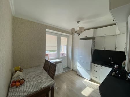 Продам двухкомнатную квартиру, 60 м², этаж 8 из 14. Фото 4
