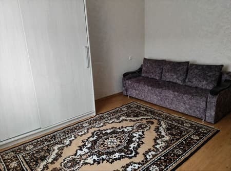 Снять однокомнатную квартиру, 38 м², этаж 6 из 10. Фото 1