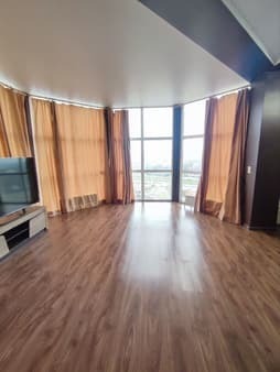 Сдам двухкомнатную квартиру, 60 м², этаж 9 из 10. Фото 1