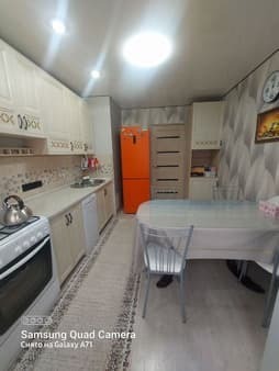 Продаю трехкомнатную квартиру, 69 м², этаж 4 из 9. Фото 1
