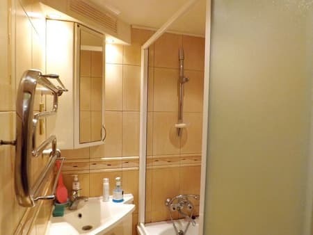 Продаем трехкомнатную квартиру, 60 м², этаж 5 из 9. Фото 5