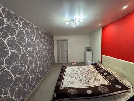 Продажа трехкомнатной квартиры, 102.7 м², этаж 4 из 5. Фото 2