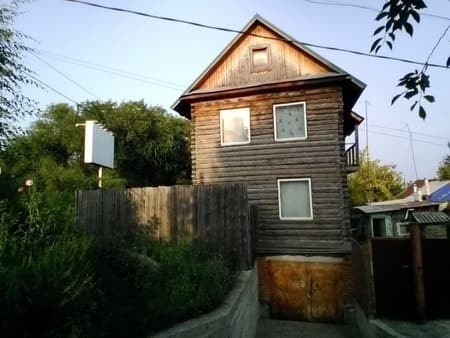 дом, 186 м², 4 сотки